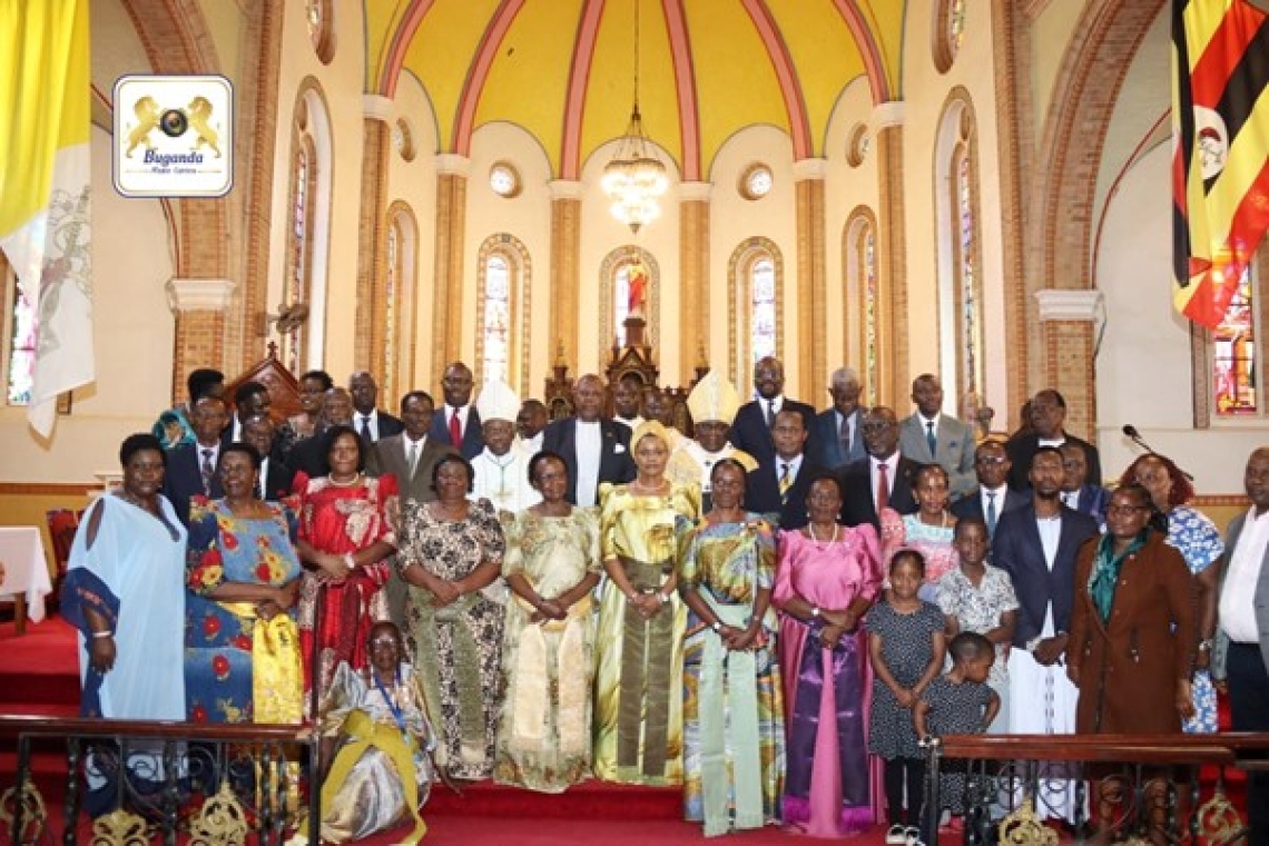 The royal family and religious leaders, led by Archbishop Paul Ssemogerere
